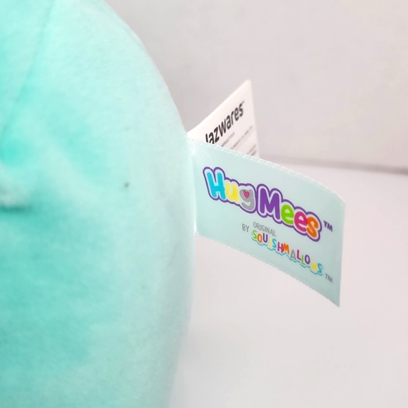 🎄 YOLLIE 🐾 Aqua Yeti Snowflake HugMee Christmas 2023 Original Squishmallow NWT - Picture 8 of 8